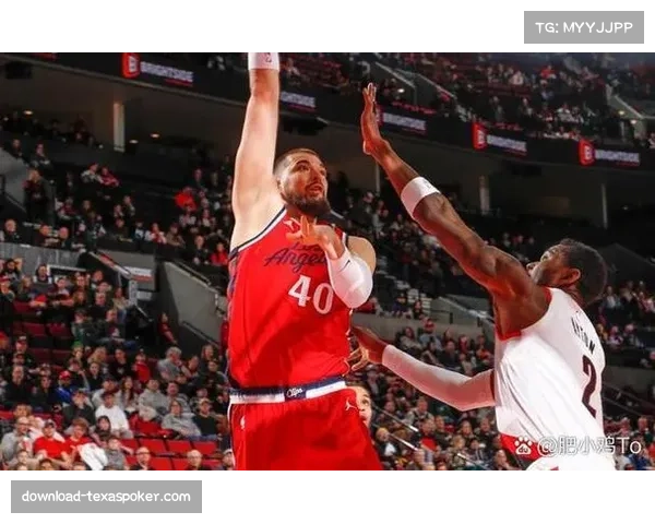 哈登砍下30+7+7，快船轻取太阳